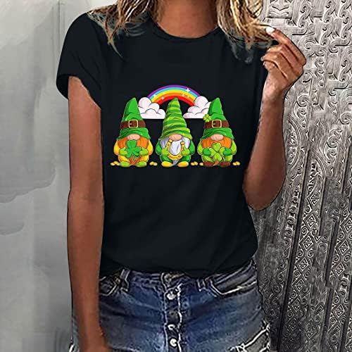 Dan St Patrick Tri Gnomes Holding Shamrock Gnome Rainbow majica Žene Izlaze na vrhu Crewneck kratke majice